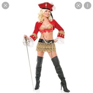 Playboy sexy Scandalous pirate costume